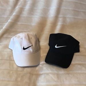Nike Toddler Baseball Hats (black and white)